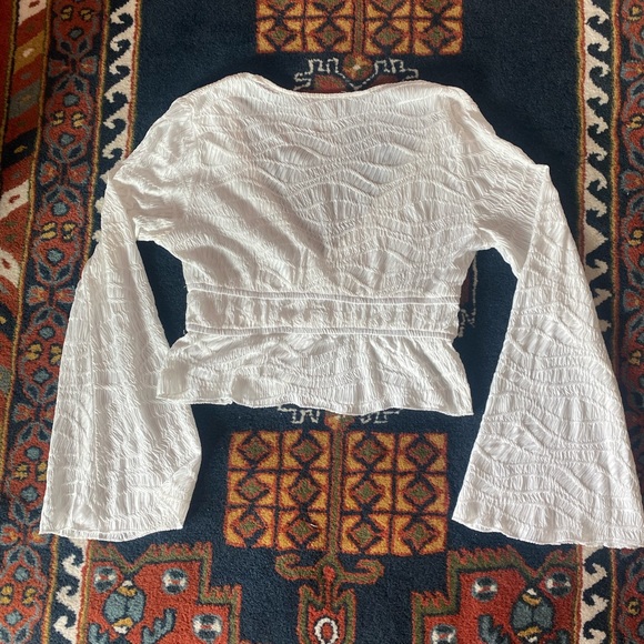 RIHOAS The Solid V Neck Textured Blouse - small - Picture 11 of 12